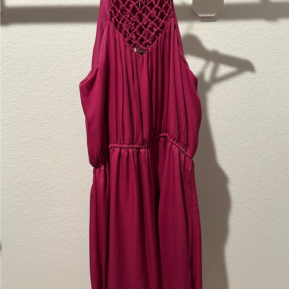 Chic Magenta Sleeveless Dress